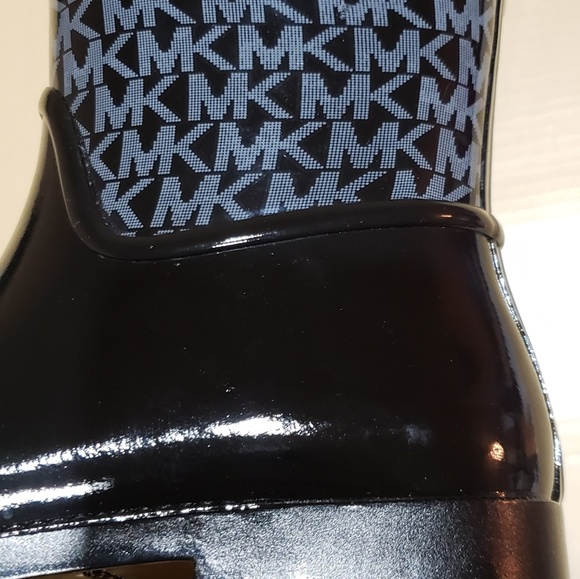 NWOT Michael Kors Rain Boots size 7 - Picture 5 of 8